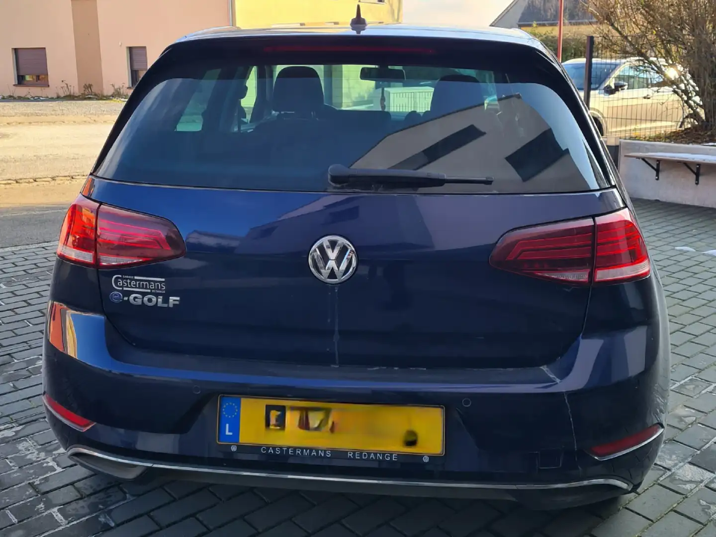 Volkswagen e-Golf Bleu - 1