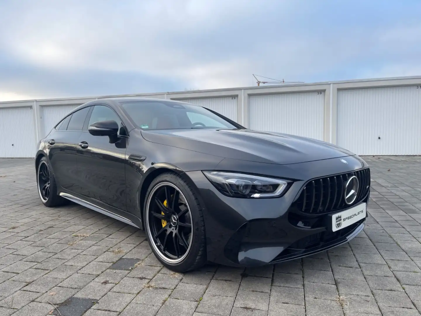 Mercedes-Benz AMG GT 4-trg. 63 4Matic+ / NUR AN GEWERBE Grau - 1
