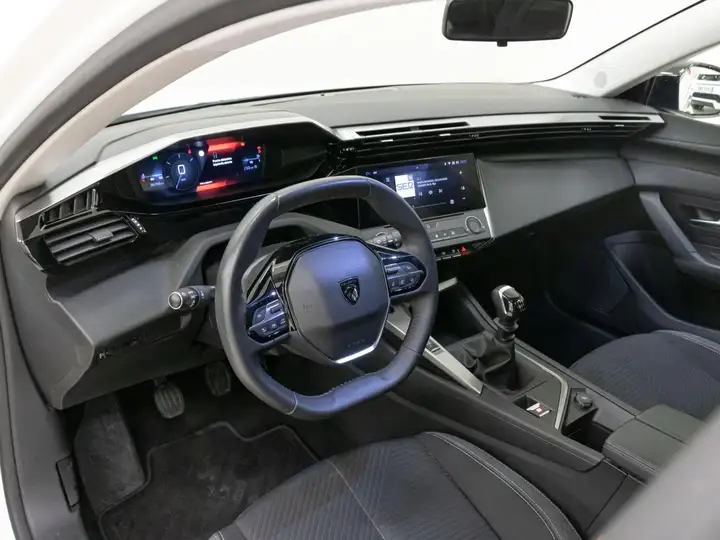 Peugeot 308 SW Active Pack Puretech S&S MAN 2022, foto 13