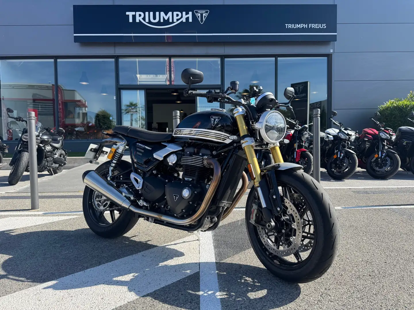Triumph Speed Twin - 2