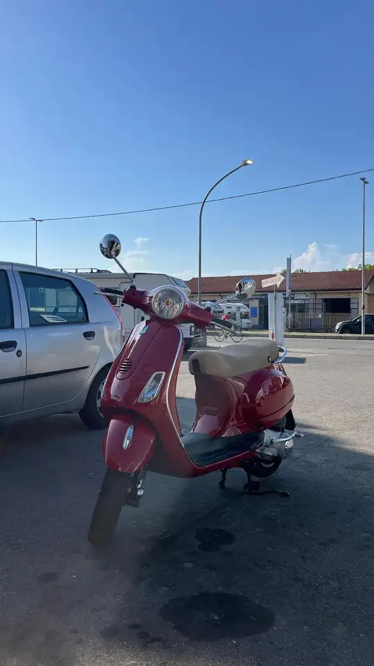 Vespa LX 150