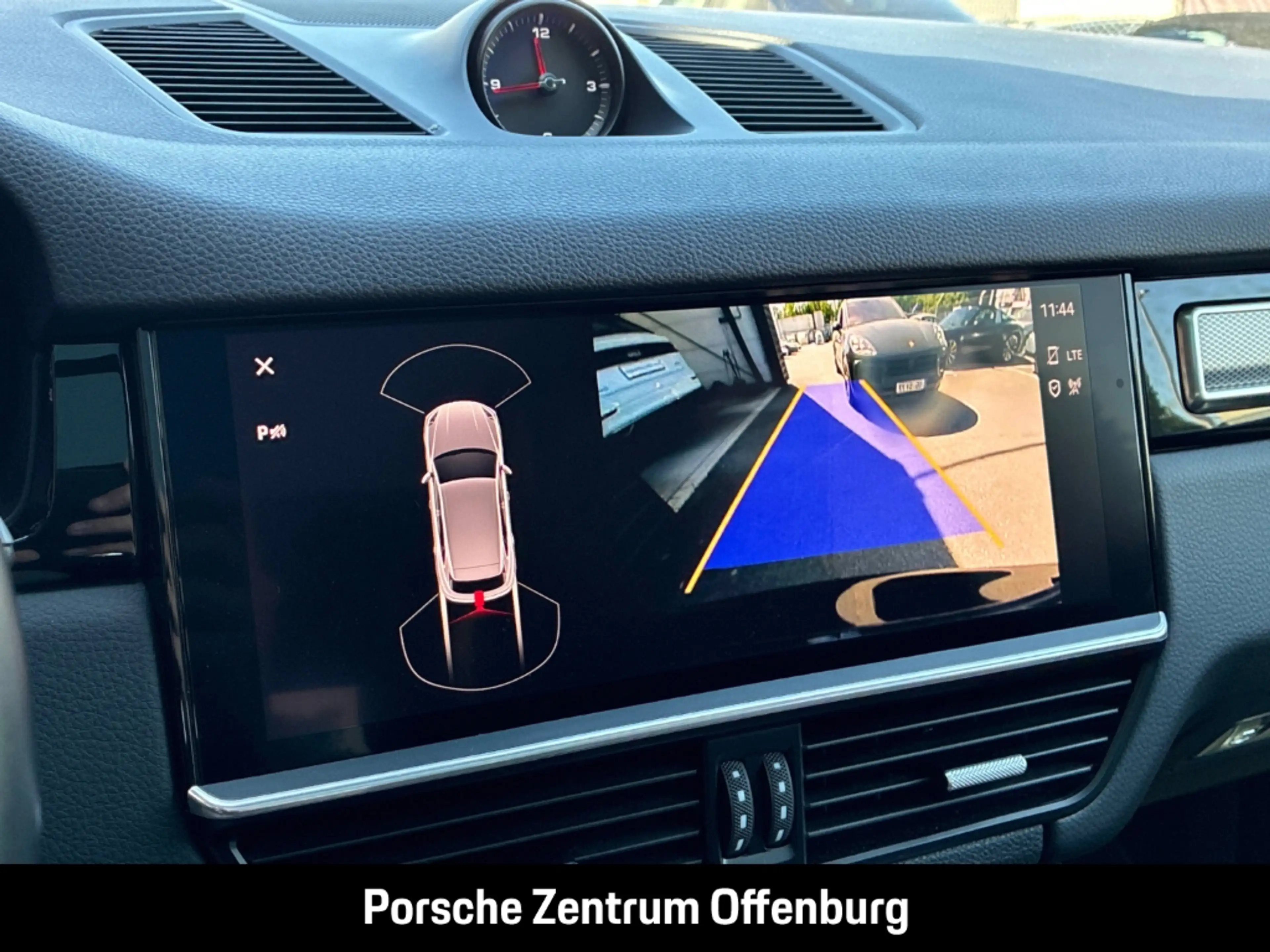 Porsche Cayenne Platinum Edition Pano Navi Memory Bose LED — photo 14