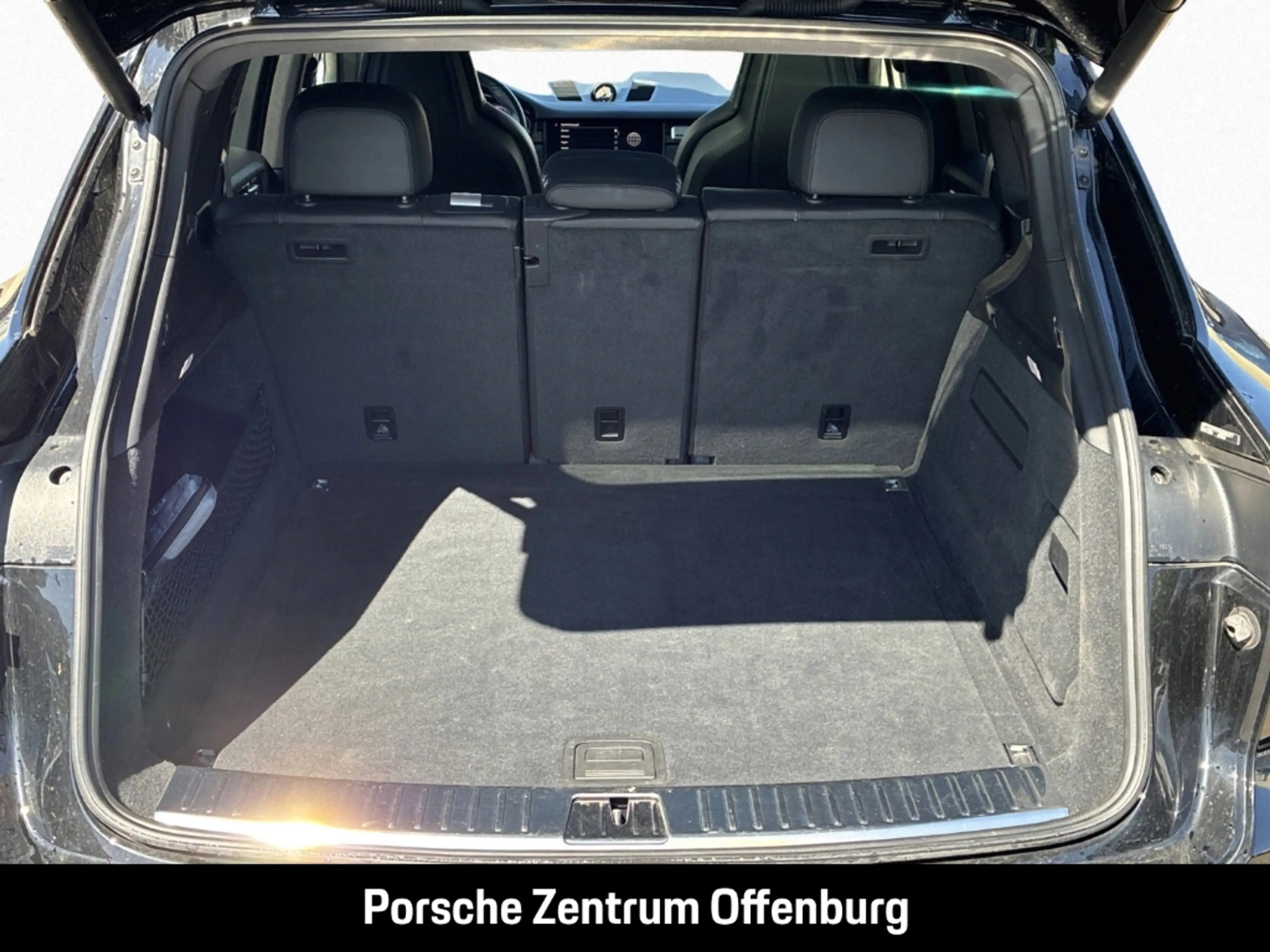 Porsche Cayenne Platinum Edition Pano Navi Memory Bose LED — photo 10