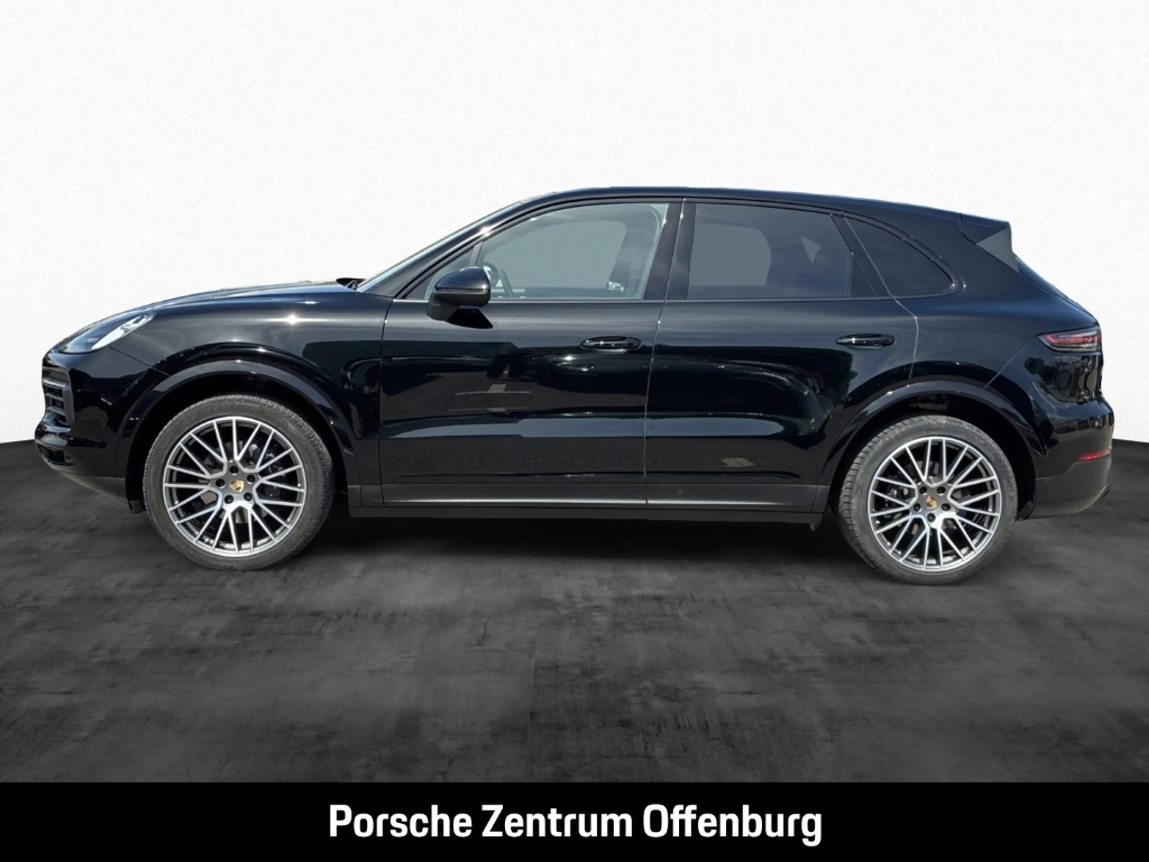 Porsche Cayenne Platinum Edition Pano Navi Memory Bose LED — photo 2