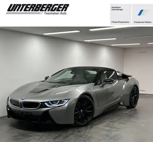BMW i8 Roadster First Edition 1 of 200 Harman/Kardon Head