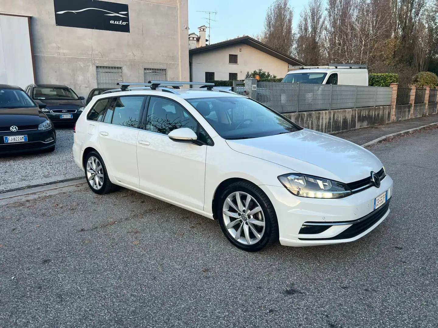 Volkswagen Golf Golf 7.5 Variant 1.6 TDI 115 CV Highline BlueMotio Blanc - 1