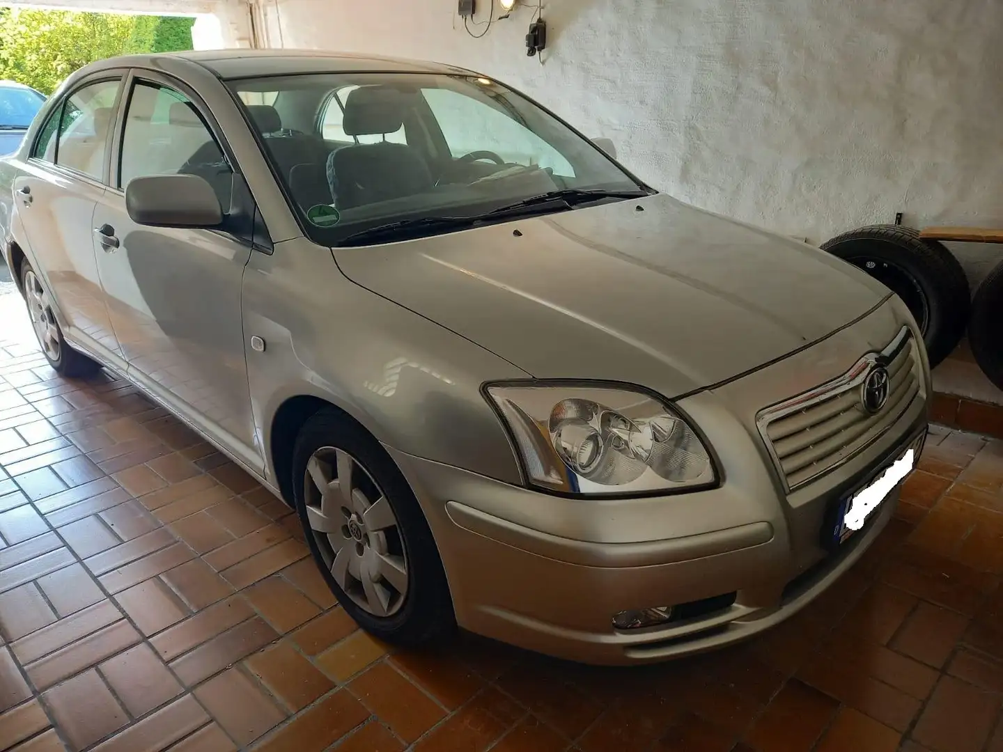 Toyota Avensis 1.8 C Lim. 1 HD AUTOMATIKGETRIEBE GAWA - 1
