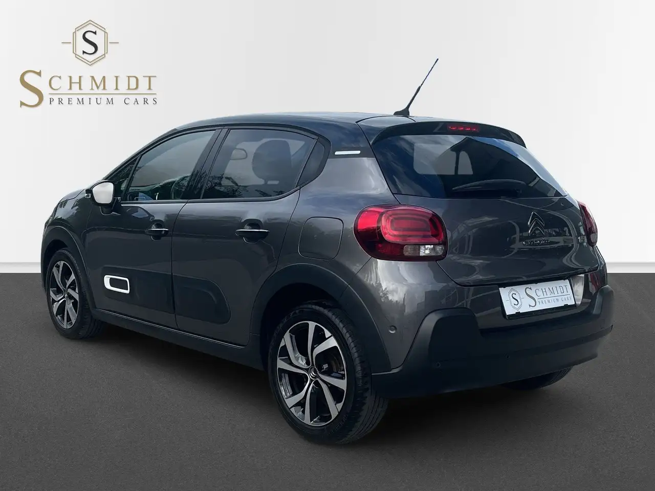 Citroen C3 Pure Tech Shine 4