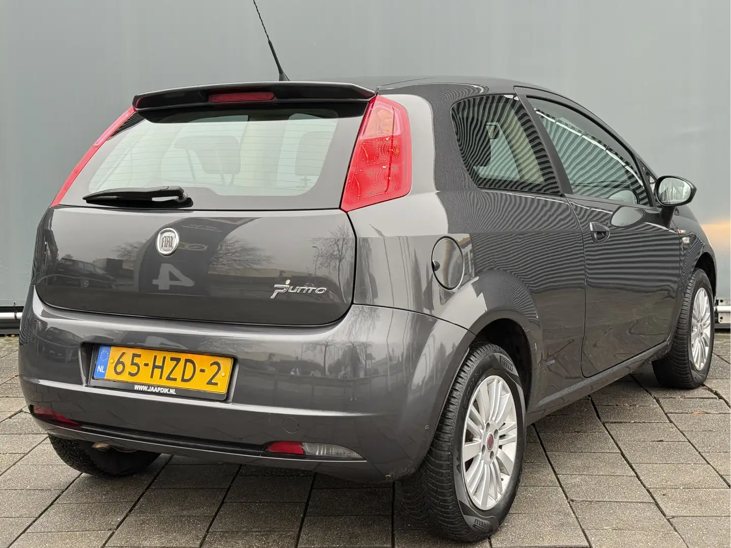 Fiat Grande Punto BWJ 2009 | 1.4 78PK Edizione Lusso | AIRCO | RADIO Grau - 2