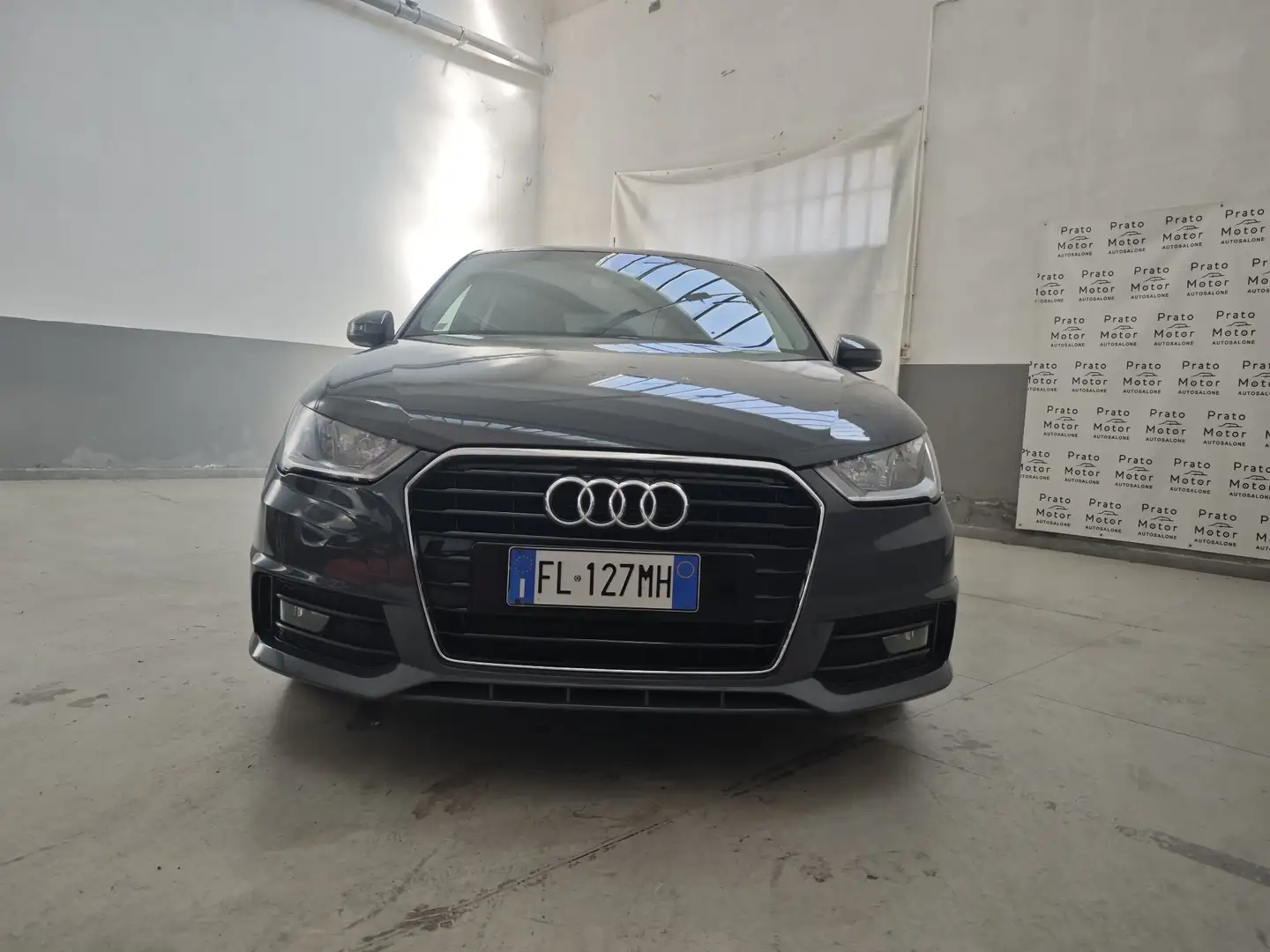 Audi A1 1.6 tdi S line edition plus 90cv Grigio - 1
