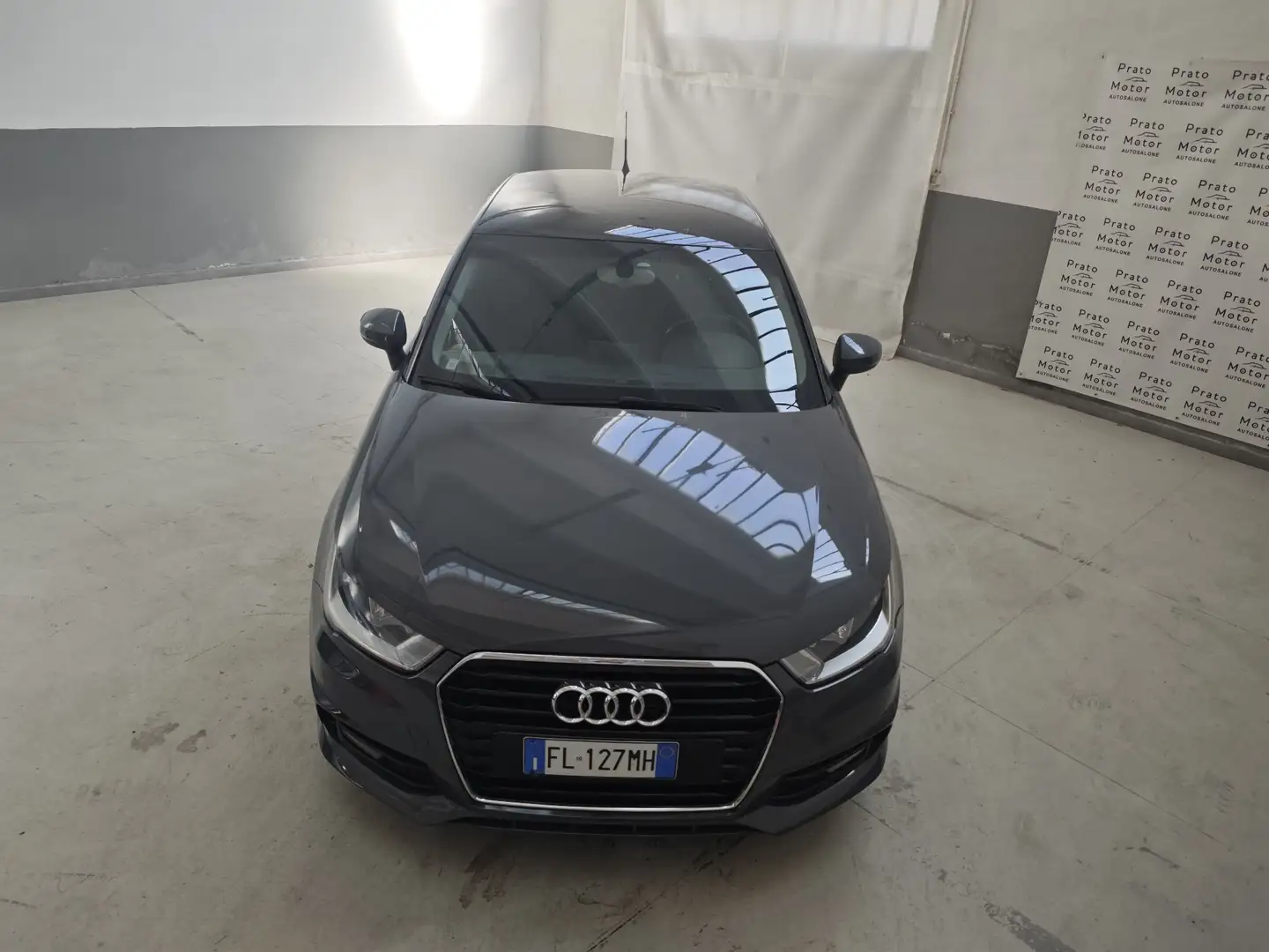 Audi A1 1.6 tdi S line edition plus 90cv Grigio - 2