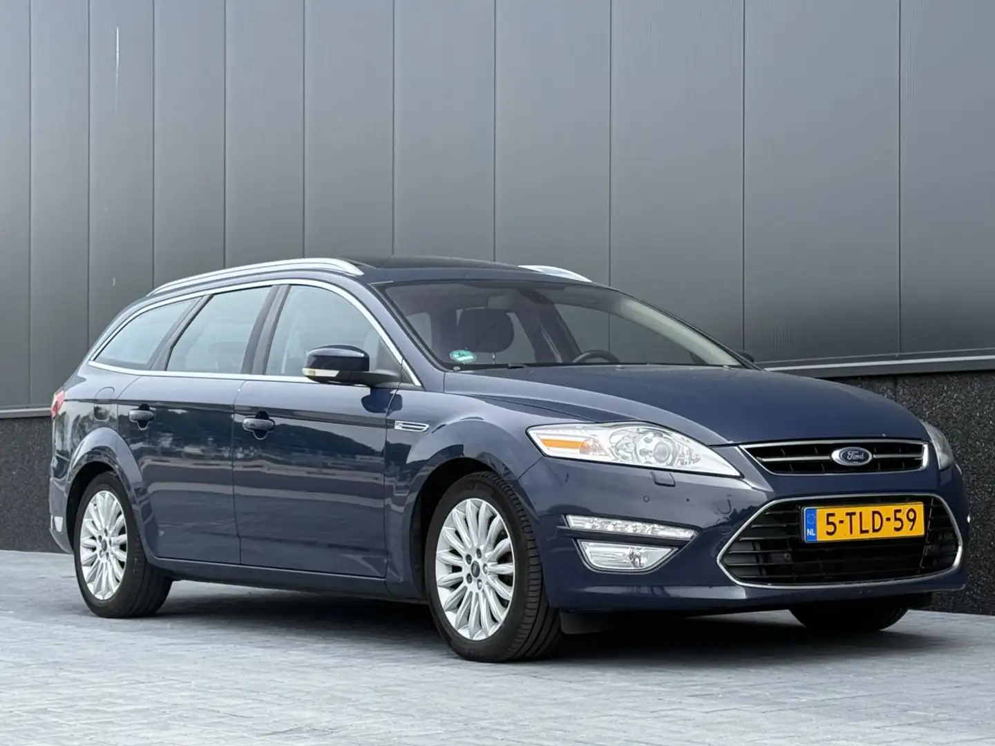 Ford Mondeo 1.6 TDCi ECOnetic Lease Platinum Bleu - 2