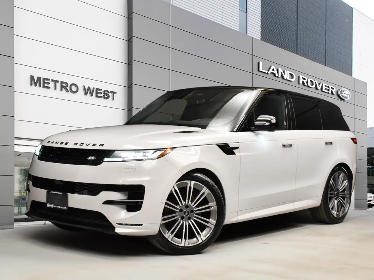 2025 Land Rover Range Rover Sport