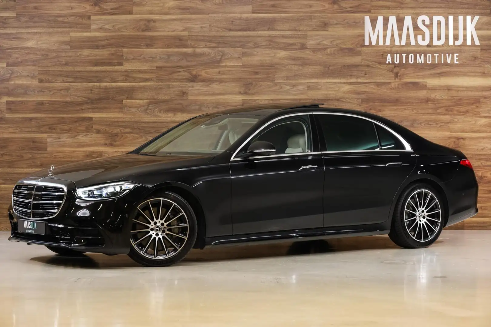 Mercedes-Benz S 500 4MATIC Lang AMG Line Zwart - 1