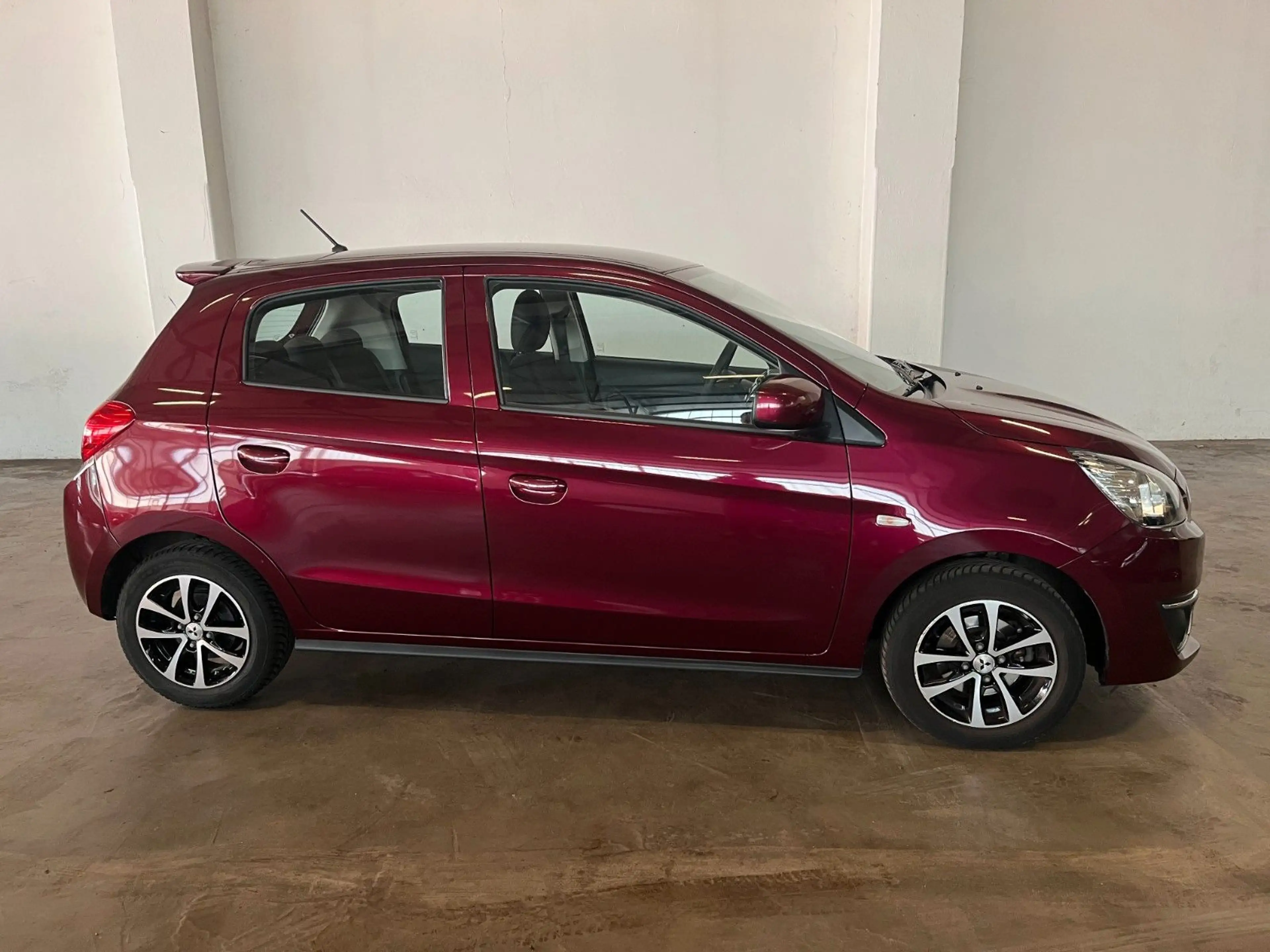 Mitsubishi Space Star Edition — photo 7