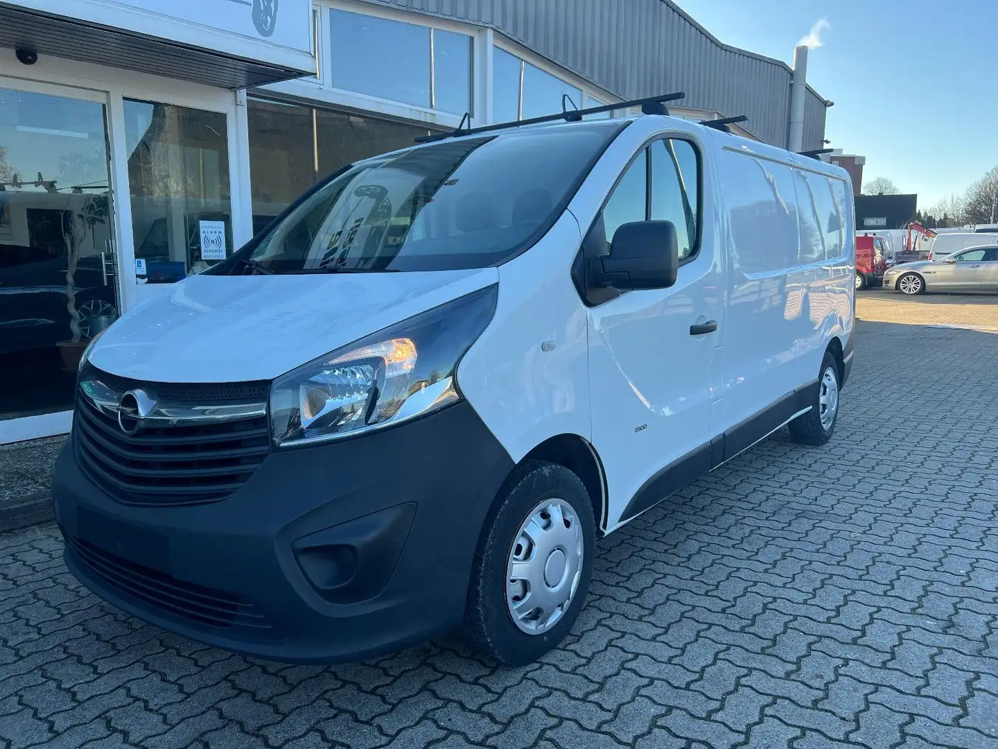Opel Vivaro VIVARO B KASTEN L2H1/STANDHZG./TÜV+SERVICE NEU Weiß - 2