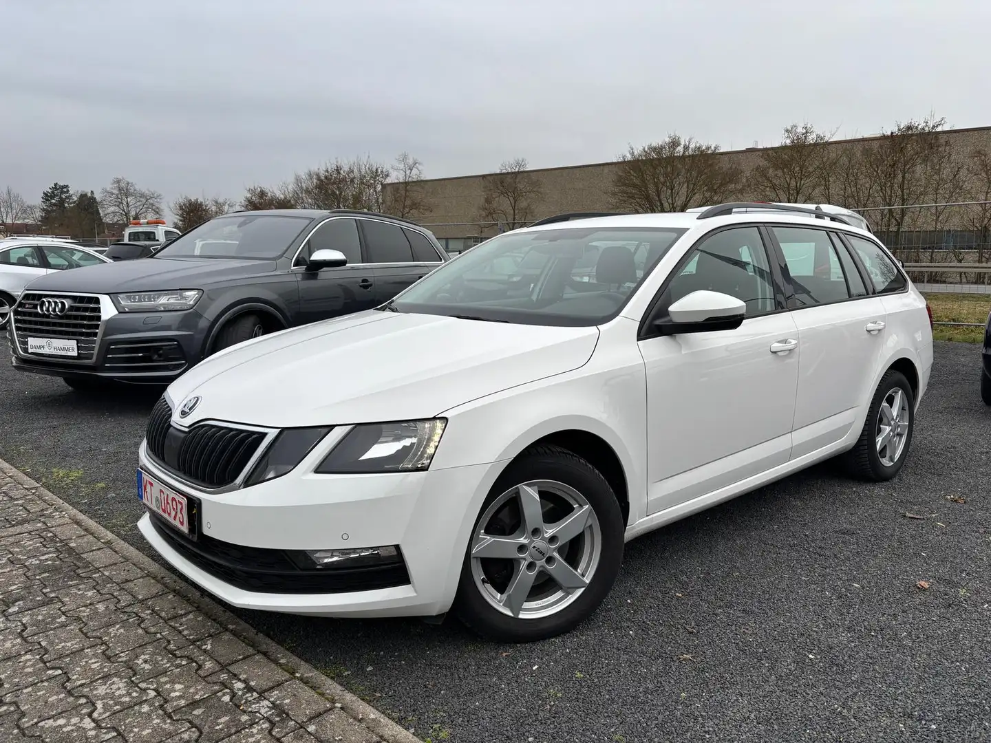 Skoda Octavia 1.5 TSI Ambition DSG Navi SmartLink Weiß - 1