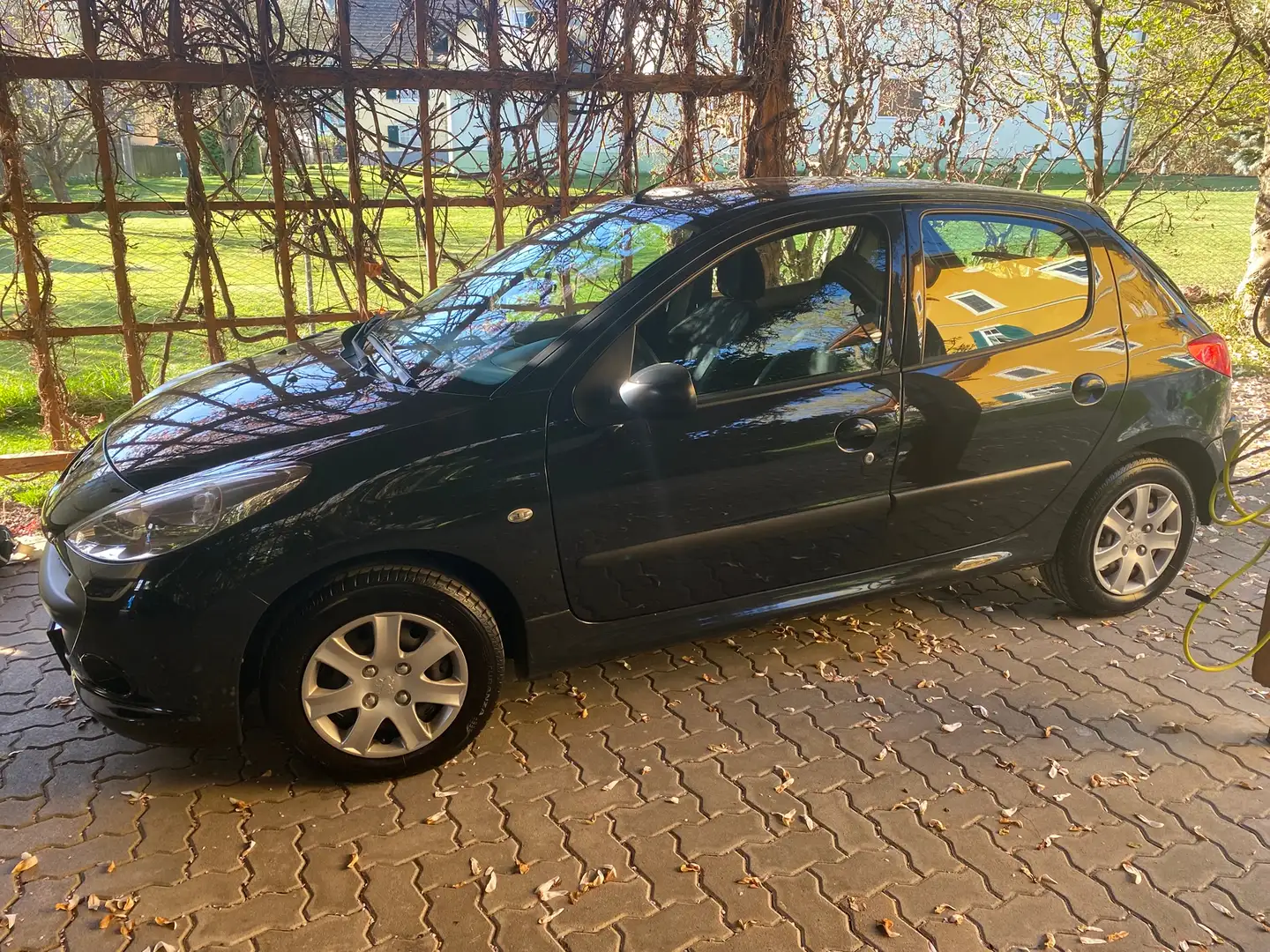 Peugeot 206 206  Trendy 1,4 Trendy Grau - 1