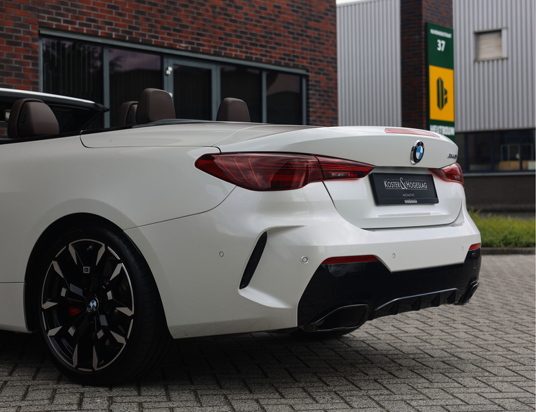 BMW 440 4-serie Cabrio M440i xDrive | Airscarf - Harman Ka — photo 10