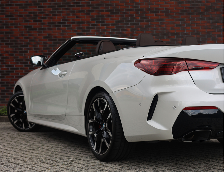 BMW 440 4-serie Cabrio M440i xDrive | Airscarf - Harman Ka — photo 7