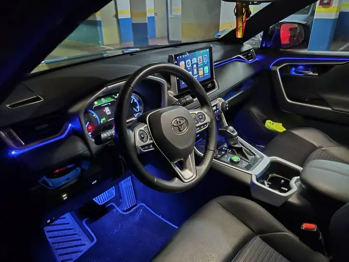 Toyota RAV4 2.5l 220H Style 4WD (2022) 2022, foto 8