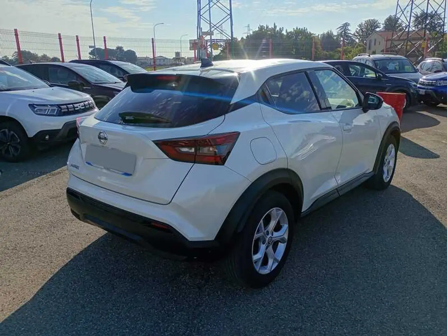 Nissan Juke 1.0 dig-t 114 CV N-Connecta Bianco - 2