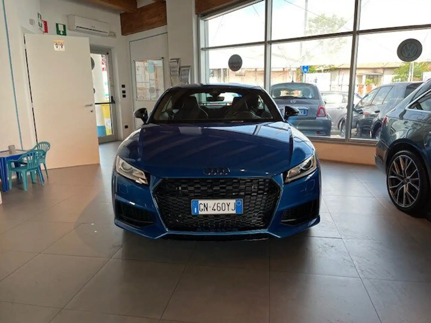 Audi TT TT Coupé 2.0 TFSI quattro S tronic S line Blau - 1
