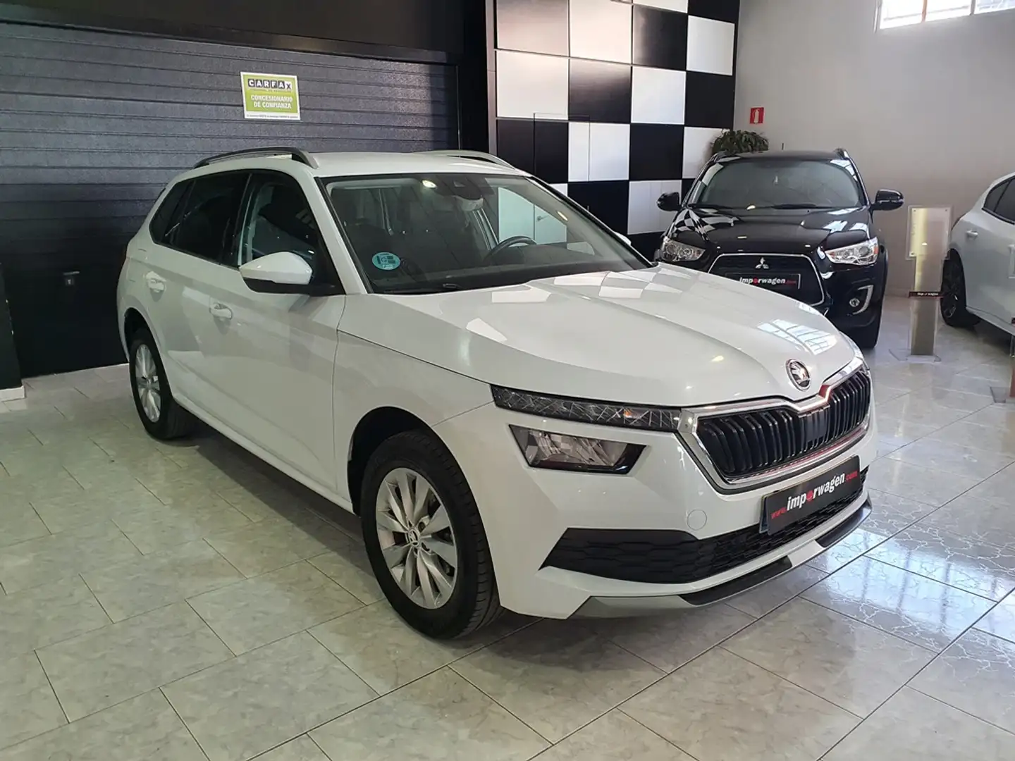 Skoda Kamiq 1.0 TSI Montecarlo 81kW DSG Blanco - 2