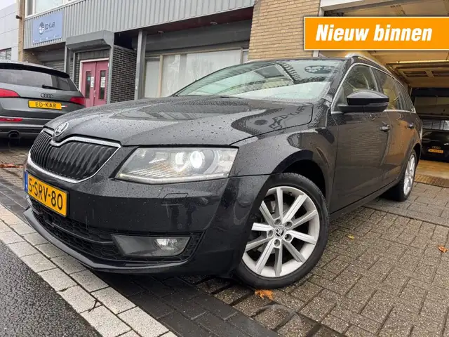 Skoda Octavia 1.2 TSI Greentech Elegance Businessline full optio