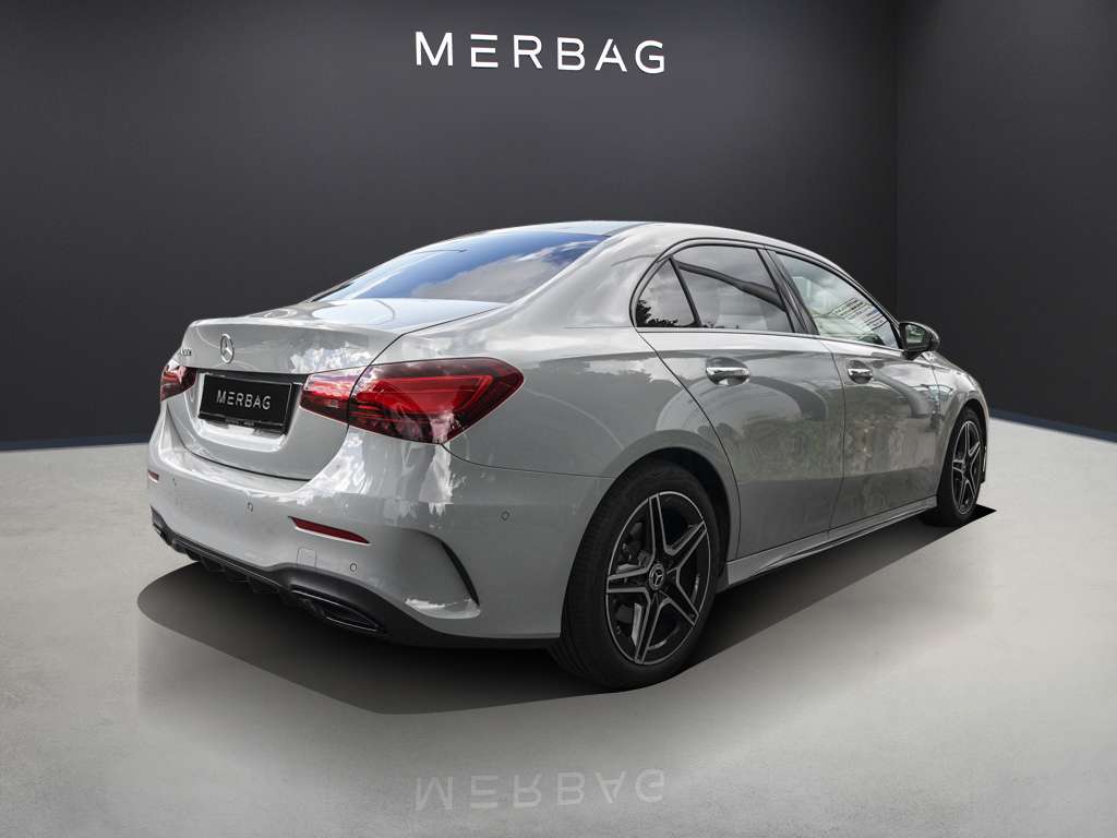 Mercedes-Benz A 200