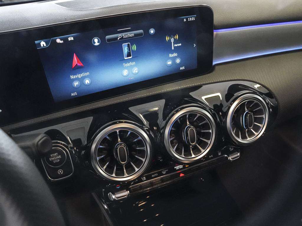 Mercedes-Benz A 200