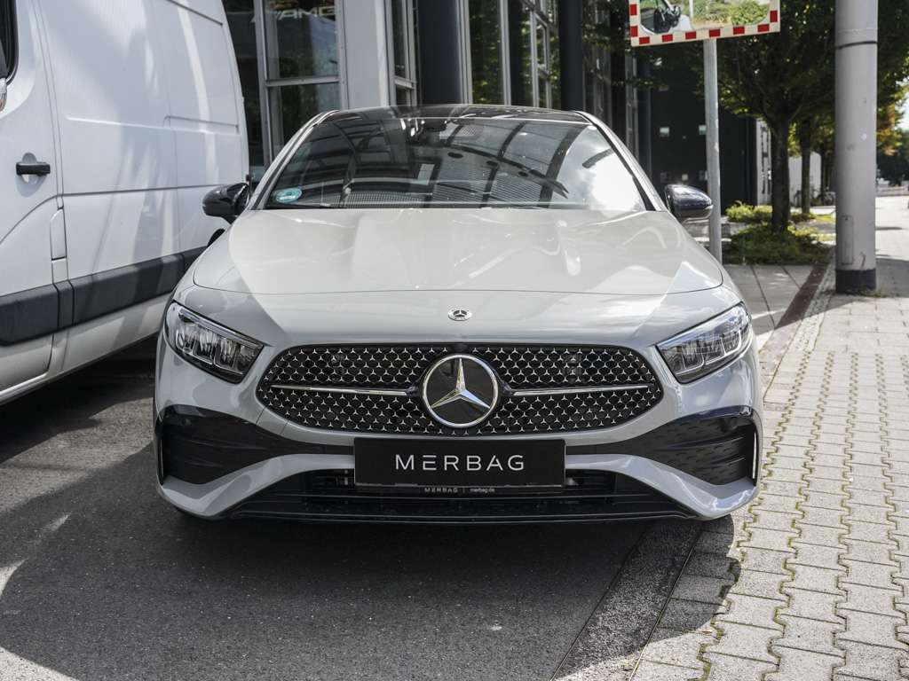 Mercedes-Benz A 200