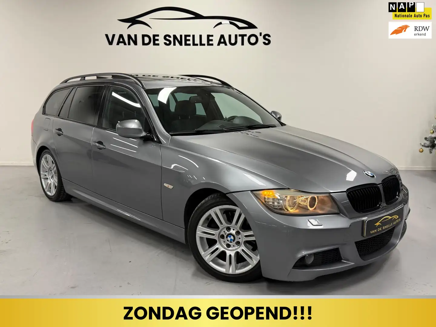 BMW 320 3-serie Touring 320i Business Line M-Sport AUTOMAA Grau - 1
