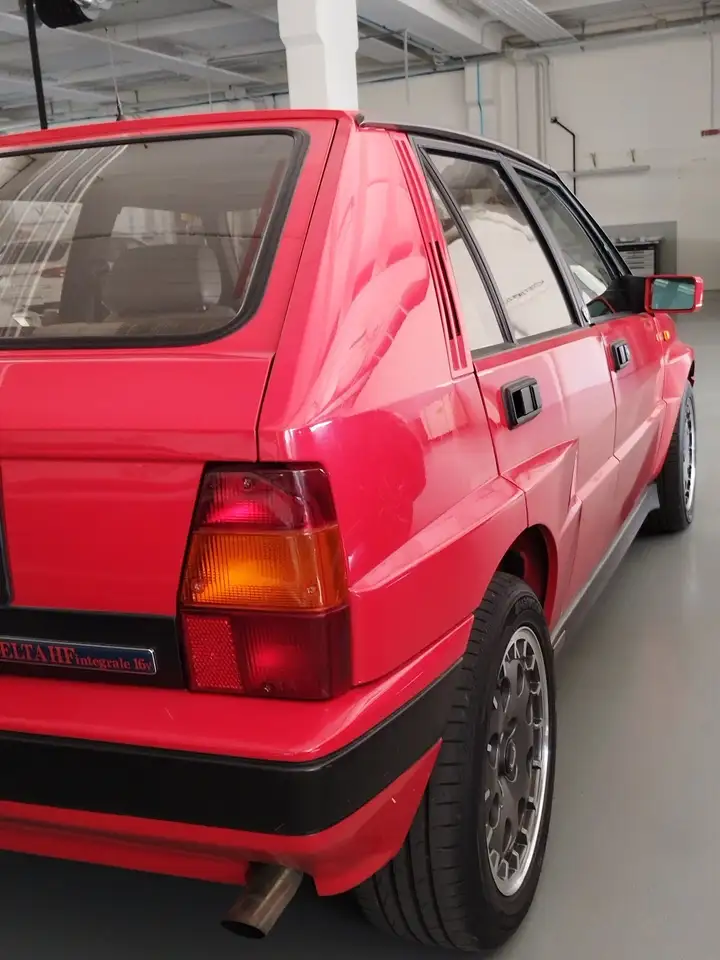 Lancia Delta 2.0 16v HF Integrale, foto 9