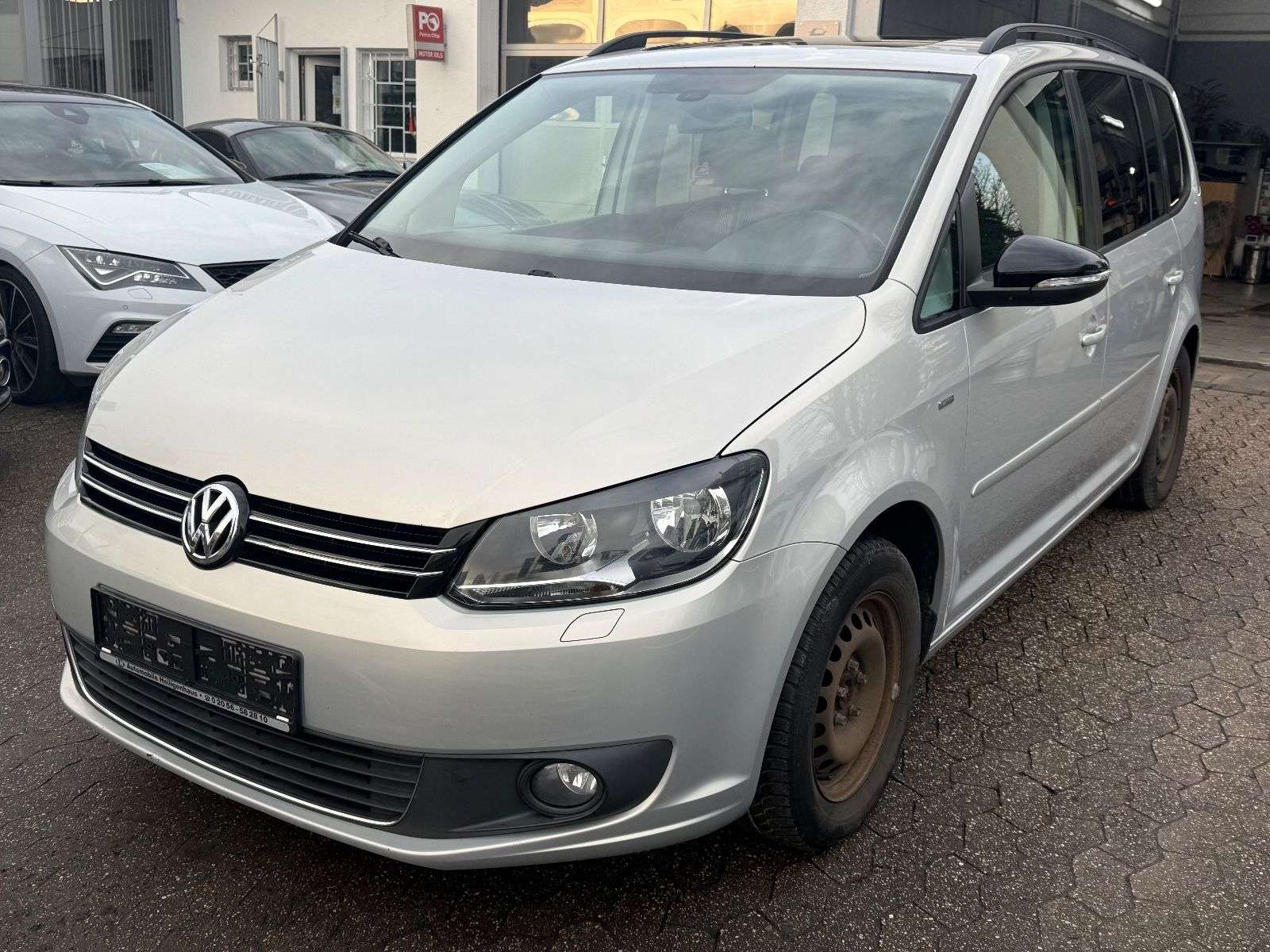 Second hand Volkswagen Touran 1.6