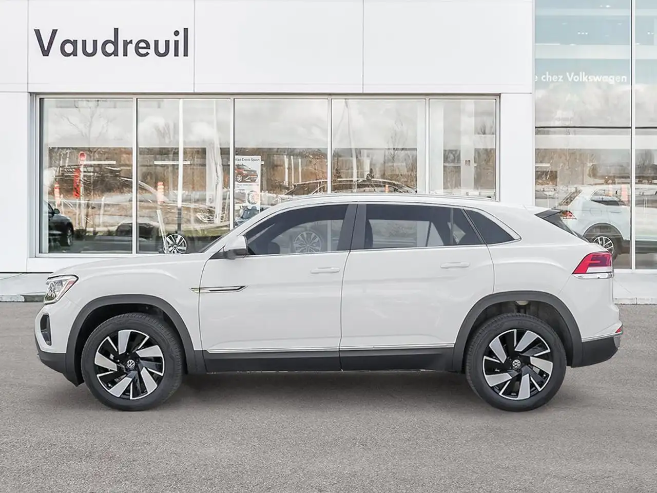 Volkswagen Atlas снимка Volkswagen Atlas