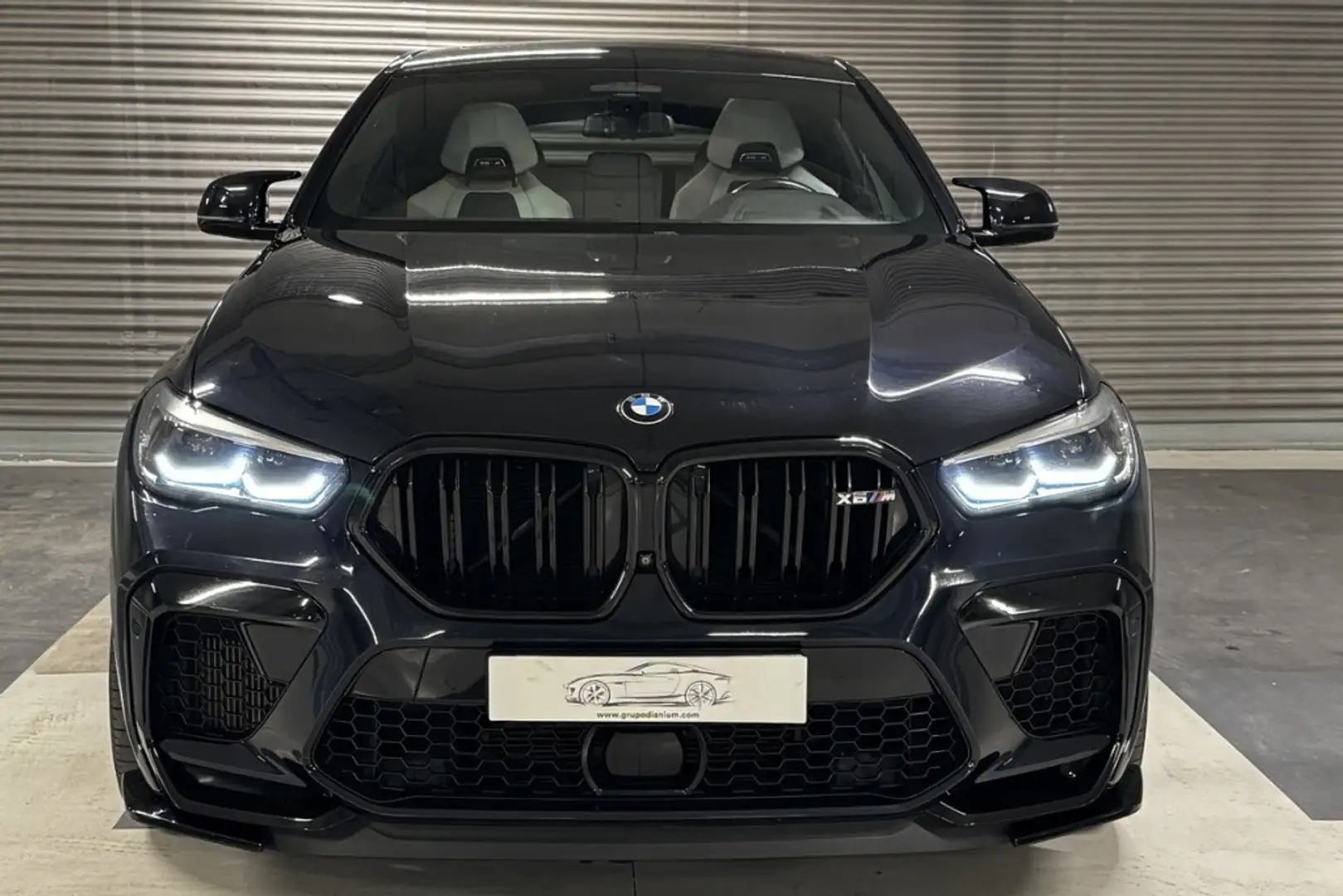 BMW X6 M Noir - 2