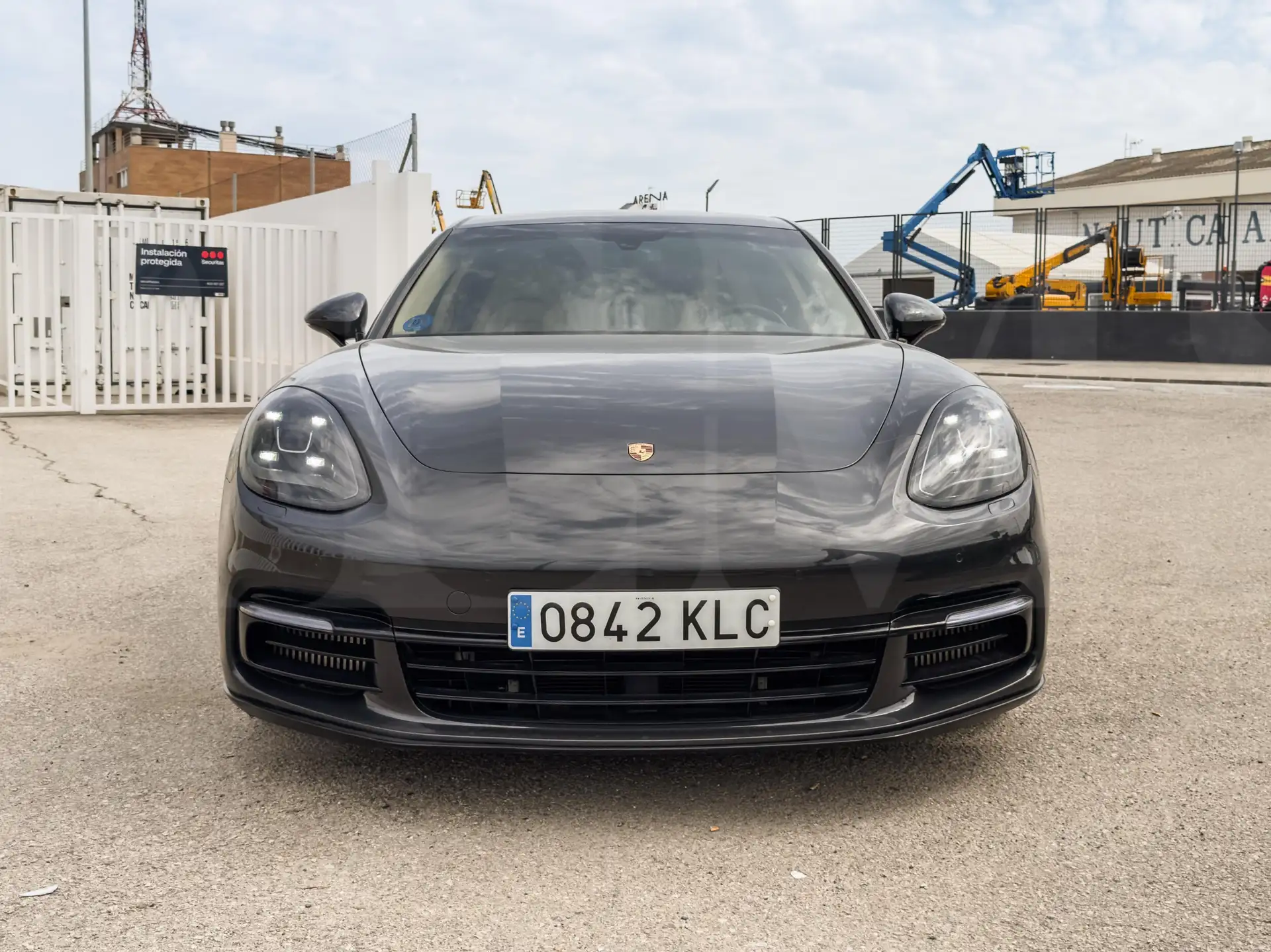 Porsche Panamera 4 E-Hybrid 2018 건메탈 사진 1
