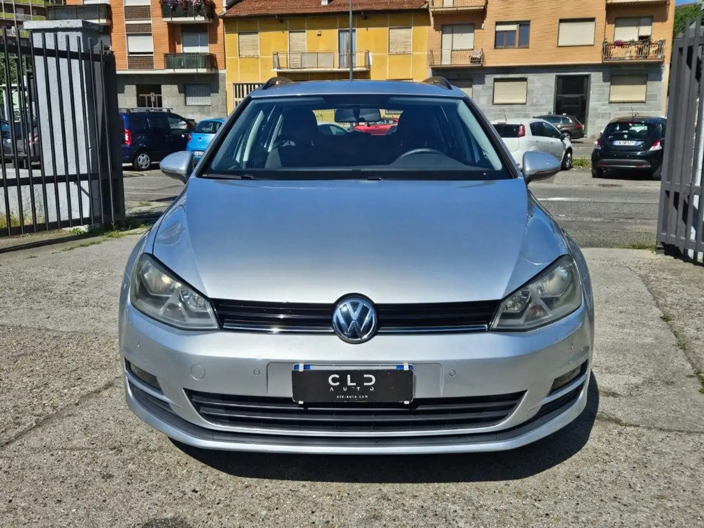 Volkswagen Golf Variant 1.6 TDI 110 CV BlueMotion Tech. Grigio - 2
