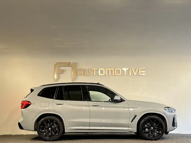 BMW X3 view 7