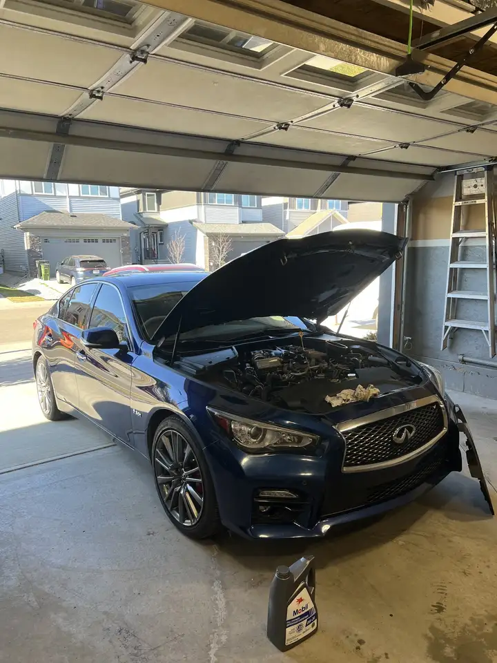 Infiniti Q50 снимка Infiniti Q50