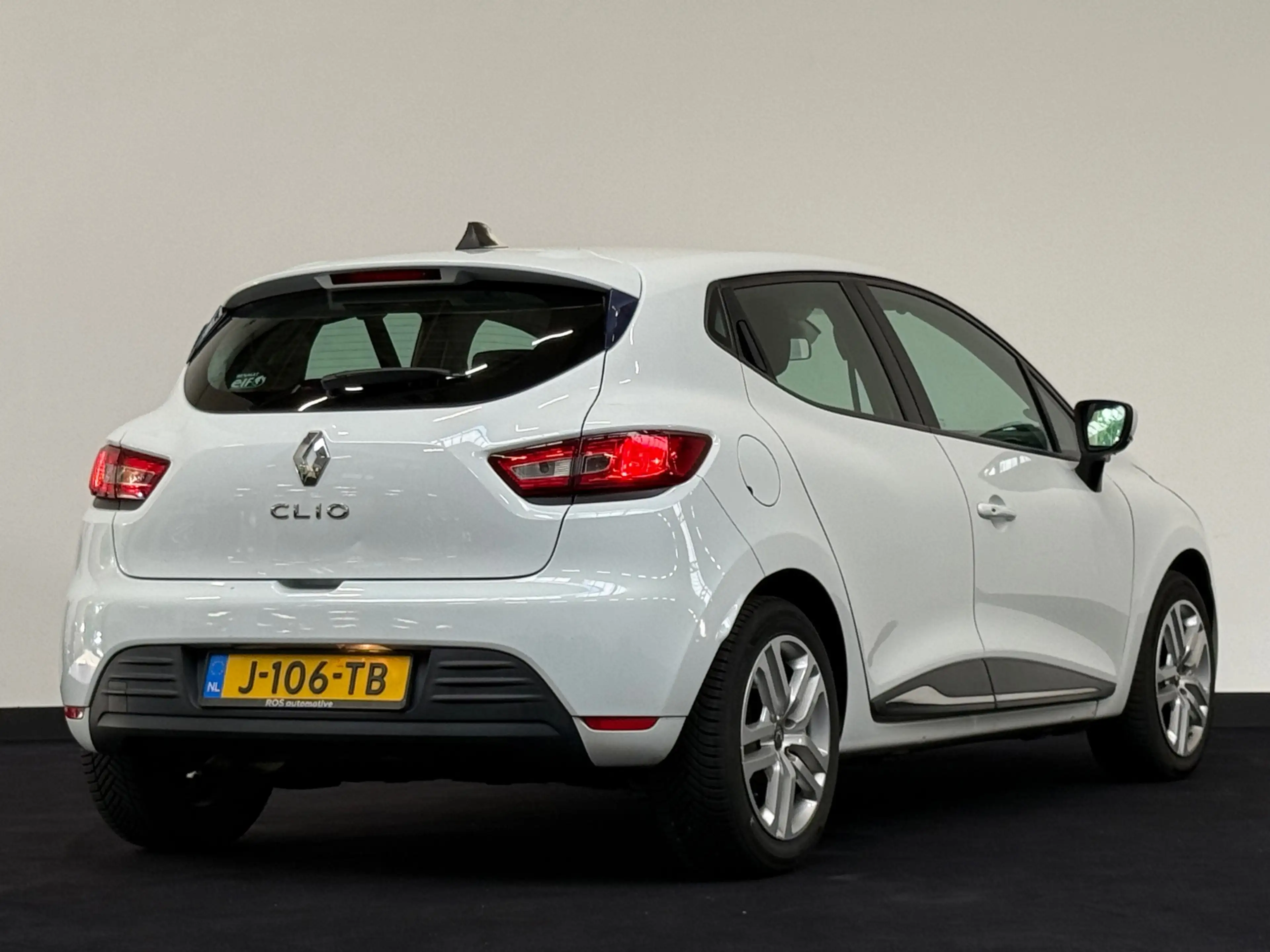 Renault Clio 0.9 TCe Limited Clima Stoelverwarming Navi CarPlay — photo 10
