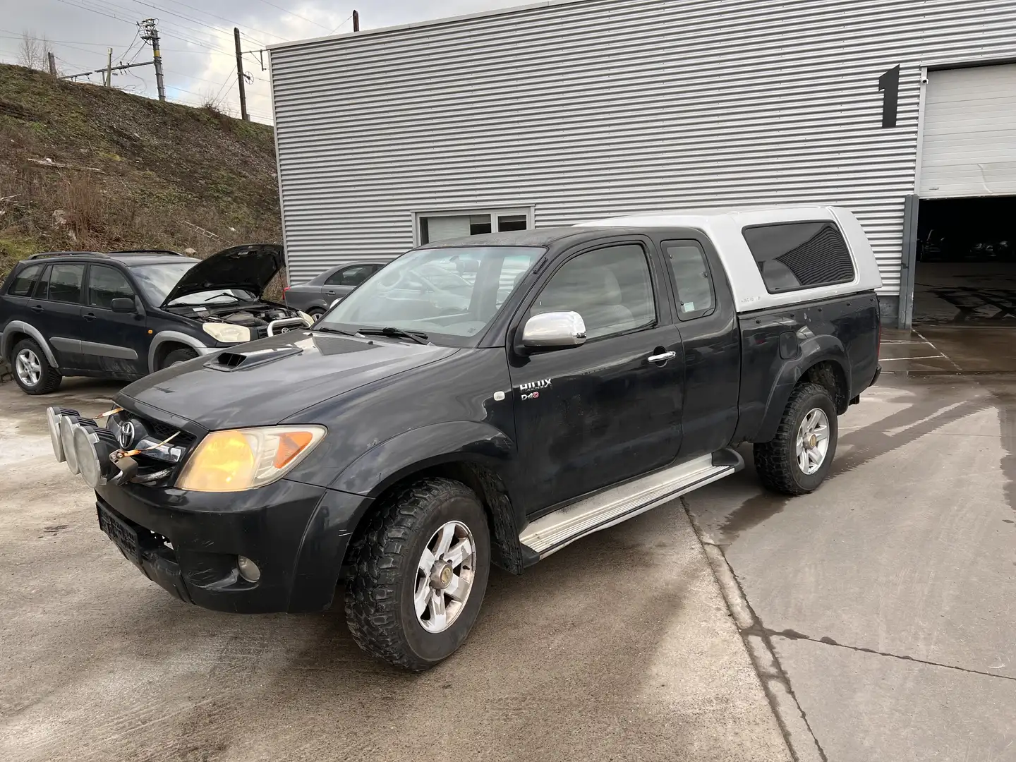 Toyota Hilux SIMPLE CABINE 4x4 120 D-4D GX Noir - 2
