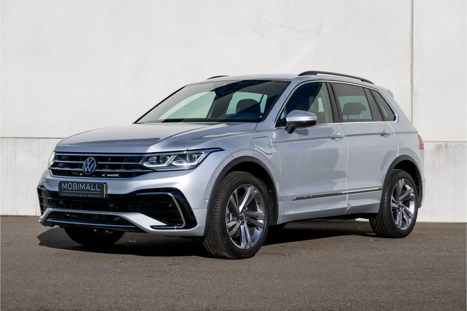 Volkswagen Tiguan 1.4 TSI eHybrid R-Line / Business Premium / Head-U Zilver - 2
