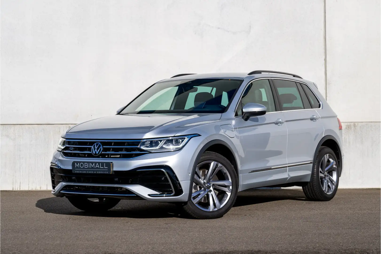 Volkswagen Tiguan 1.4 TSI eHybrid R-Line / Business Premium / Head-U Zilver - 1