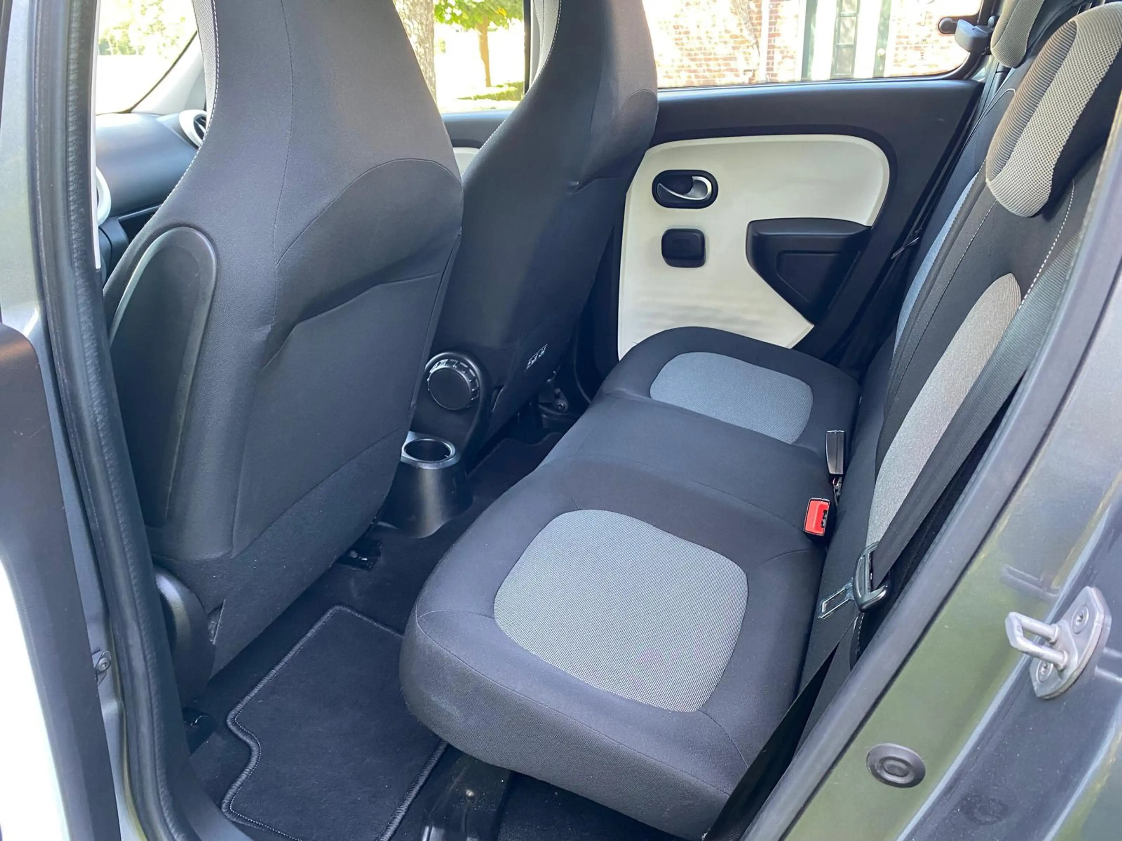 Renault Twingo 1.0 SCe Collection 5DRS Airco 89.000KM NAP Goed On — photo 19