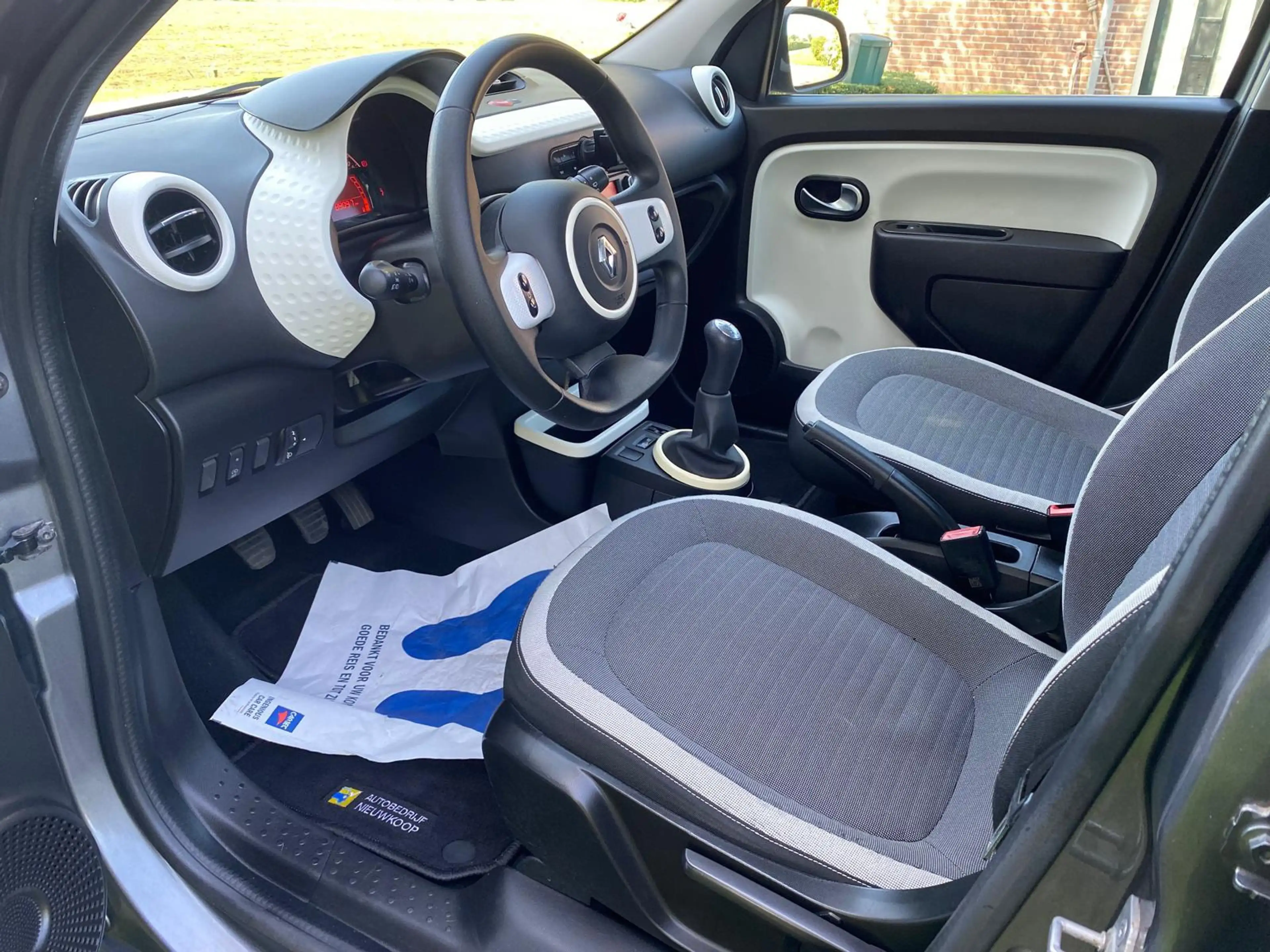 Renault Twingo 1.0 SCe Collection 5DRS Airco 89.000KM NAP Goed On — photo 2