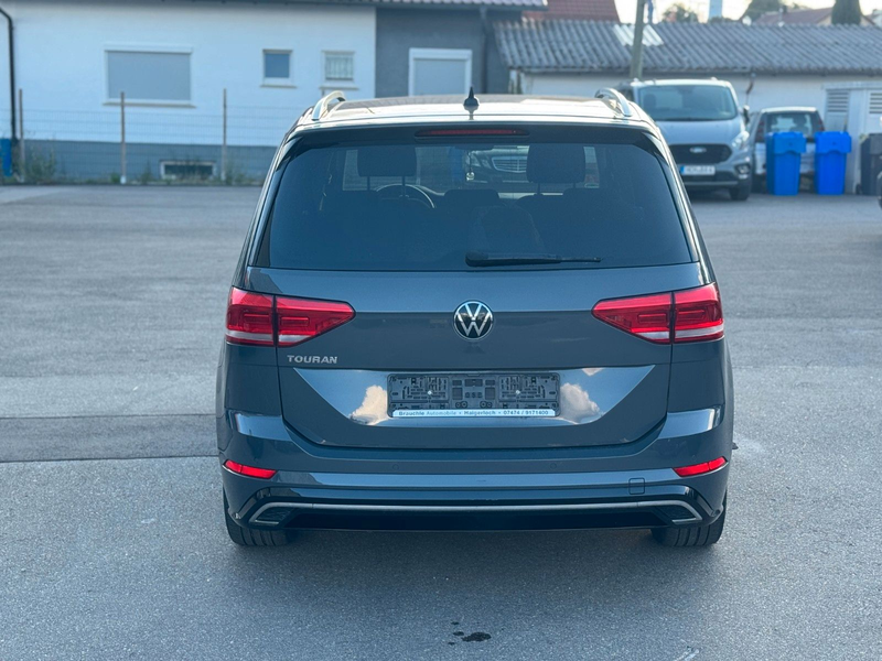 Volkswagen Touran Highline R-Line | 7-Sitzer | ACC — photo 4