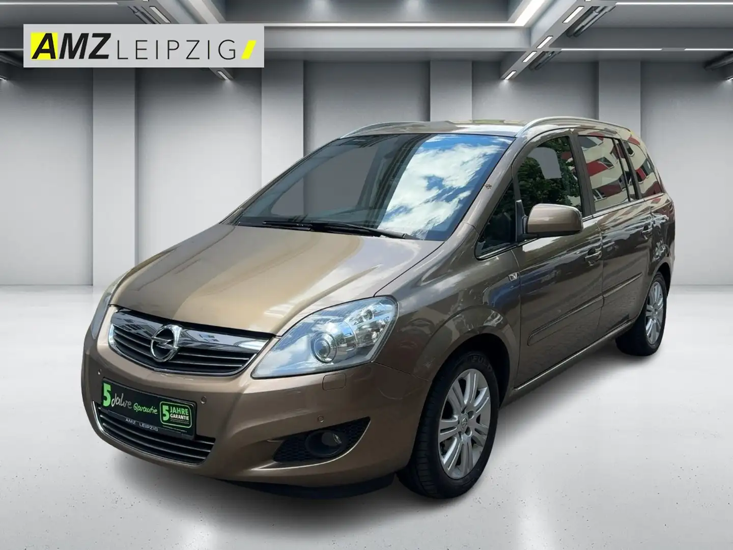 Opel Zafira B 1.8 Family Plus *HU/AU neu* Hnědá - 1