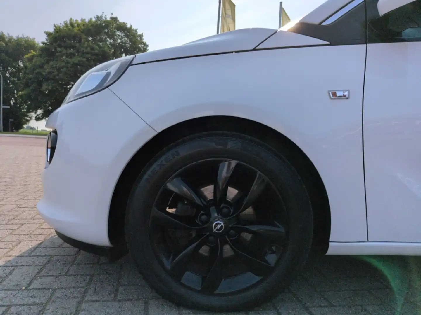 Opel Adam Open Air 1.4 SHZ LHZ Apple CarPlay Android Auto SD Weiß - 2